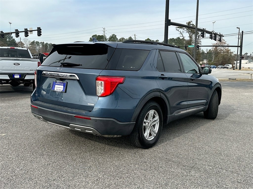 Certified 2020 Ford Explorer XLT w/ Equipment Group 202A image 7