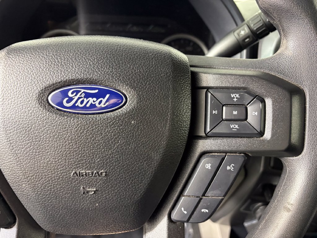 Certified 2022 Ford F250 XLT w/ XLT Premium Package AWD/4WD image 22