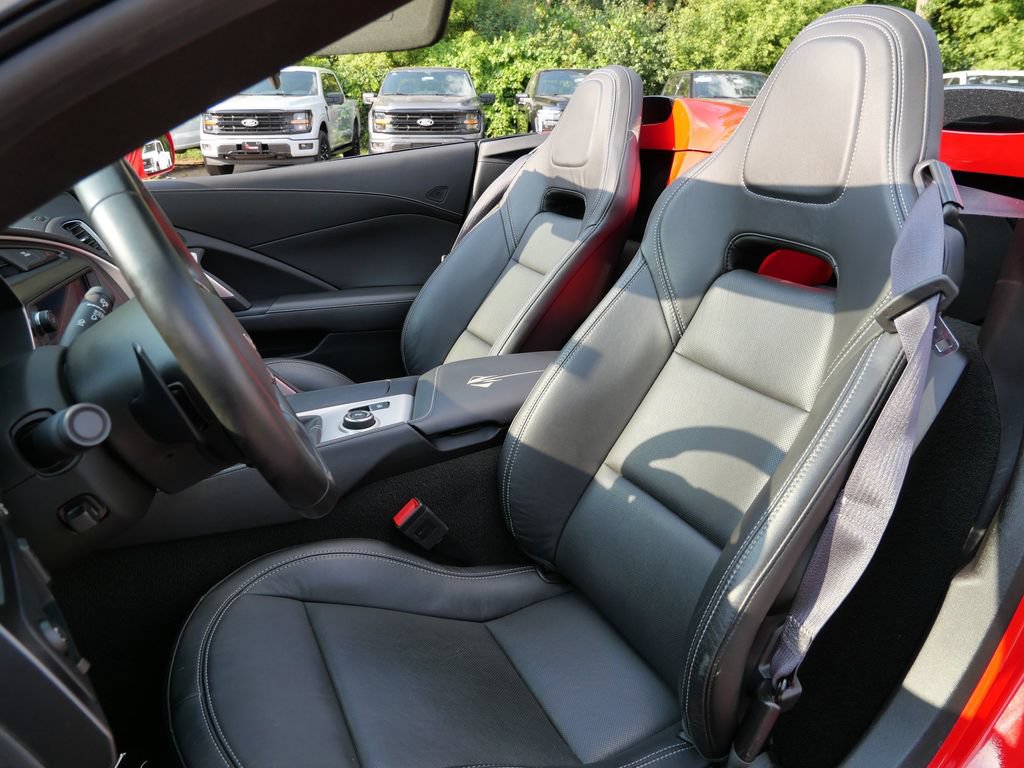 Used 2017 Chevrolet Corvette Stingray Convertible w/ 1LT RWD image 16