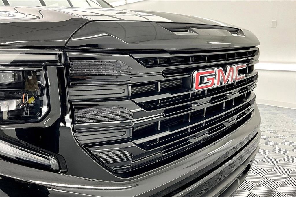 Used 2024 GMC Sierra 1500 Elevation image 29