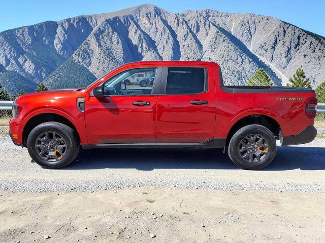 Certified 2024 Ford Maverick Tremor w/ Tremor Off-Road Package AWD/4WD image 3