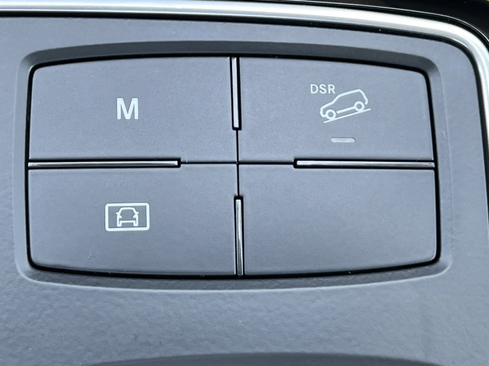 Used 2017 Mercedes-Benz GLE 350 4MATIC image 26