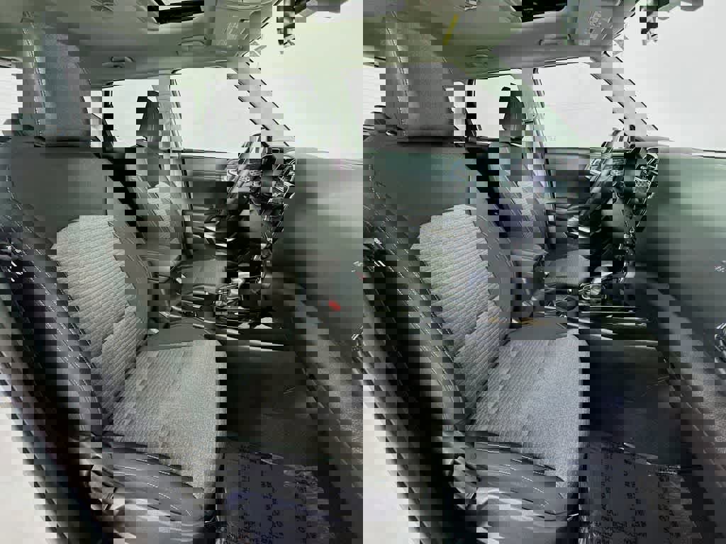 Used 2025 Kia Soul EX image 17