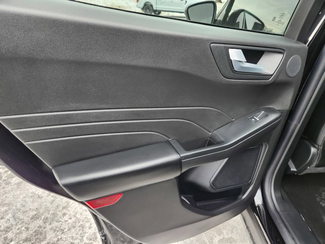 Certified 2025 Ford Escape ST-Line Elite w/ Tech Pack #2 image 39