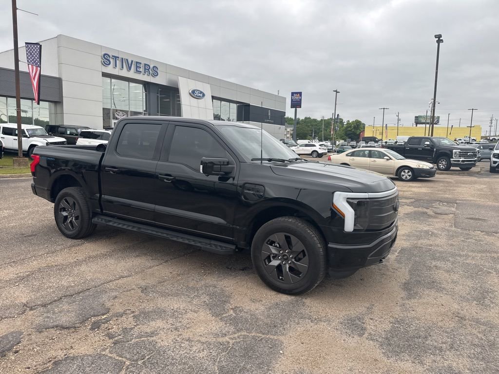 Certified 2022 Ford F150 Lightning Lariat w/ Equipment Group 511A High AWD/4WD image 14