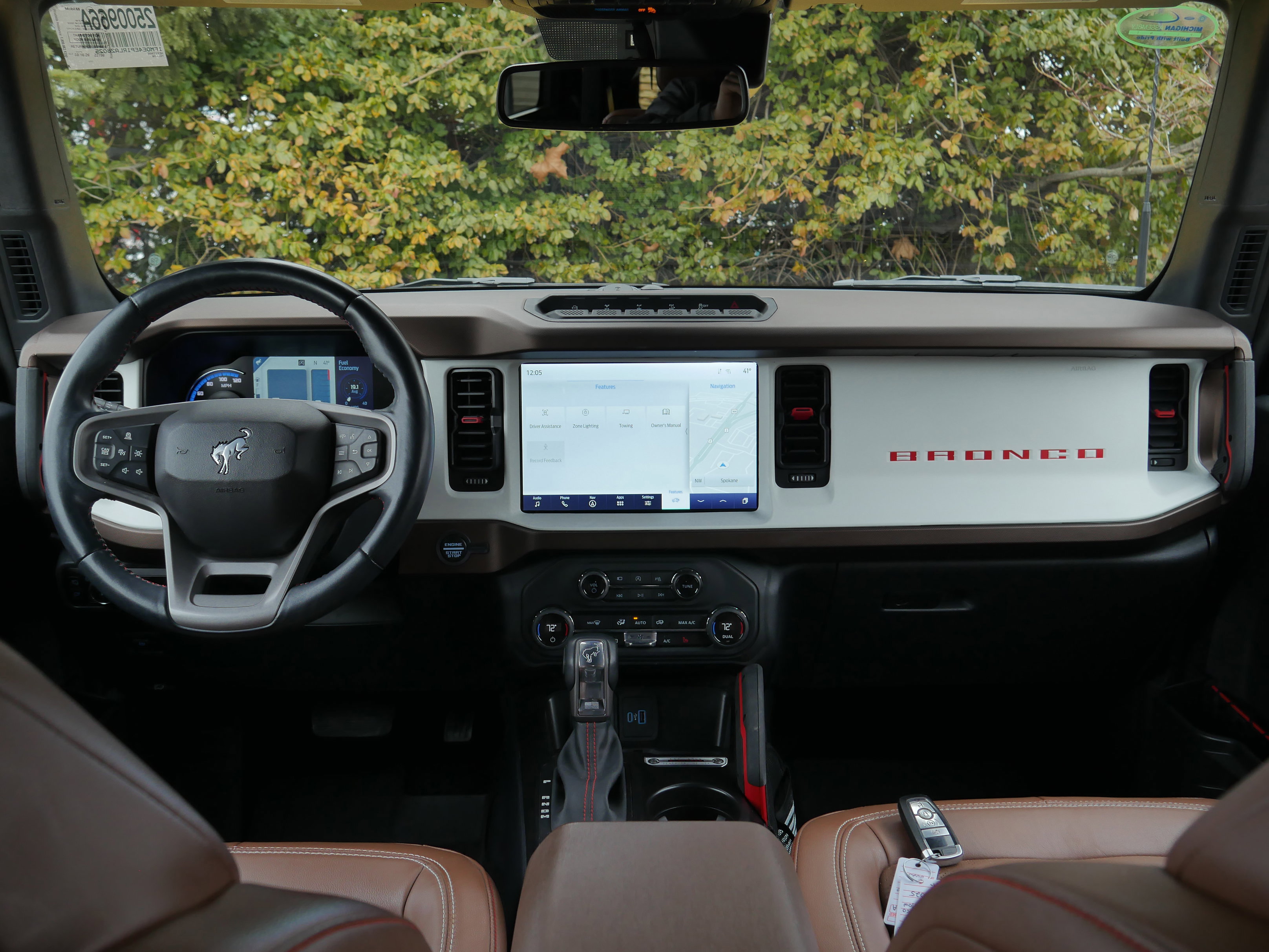 Certified 2024 Ford Bronco Heritage Edition image 15