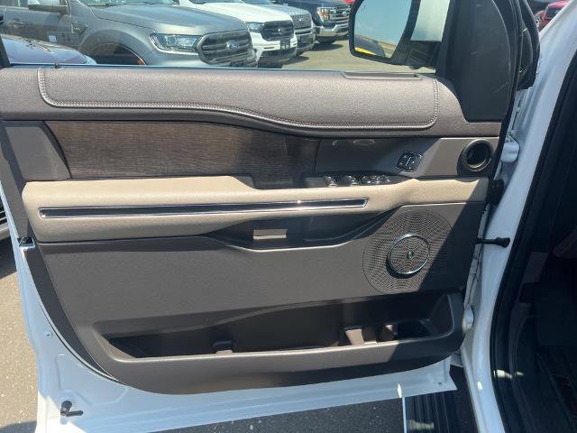 Certified 2021 Ford Expedition Limited image 29