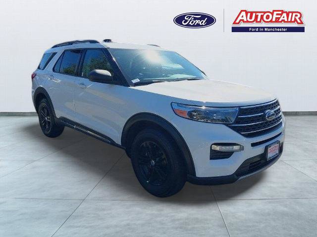 Certified 2023 Ford Explorer XLT w/ Equipment Group 202A AWD/4WD image 1