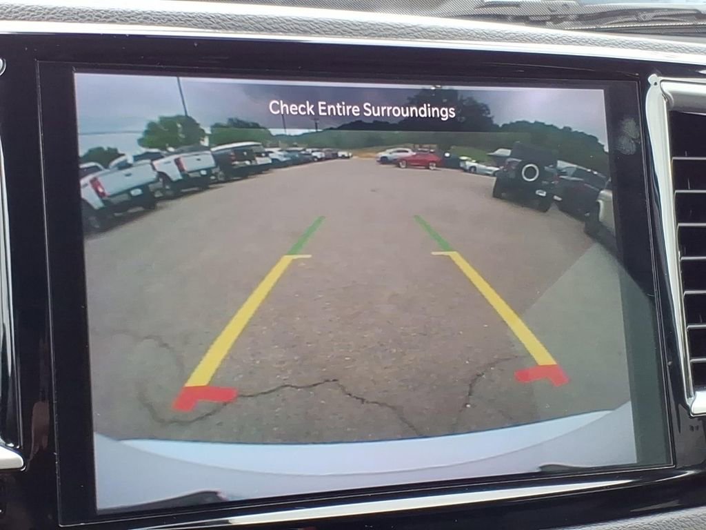 Used 2022 Chrysler Pacifica Touring-L FWD image 24