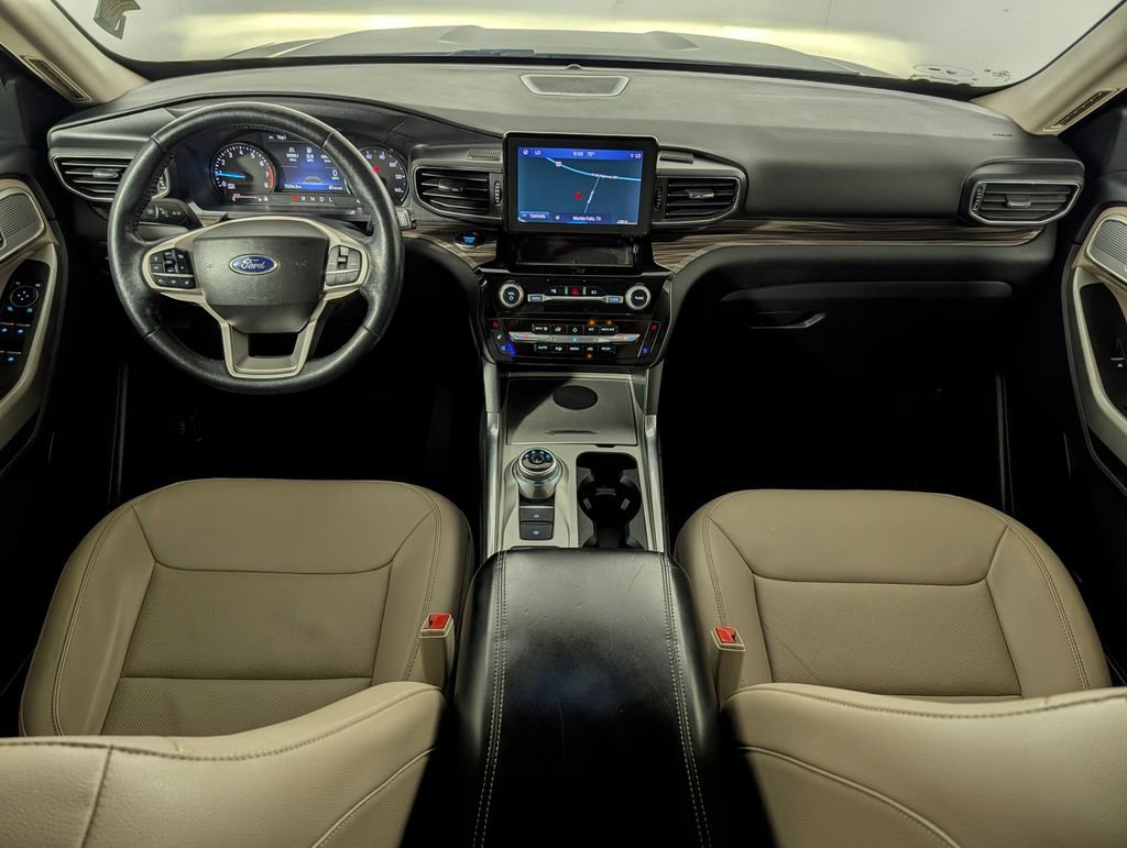Certified 2022 Ford Explorer Limited RWD image 13