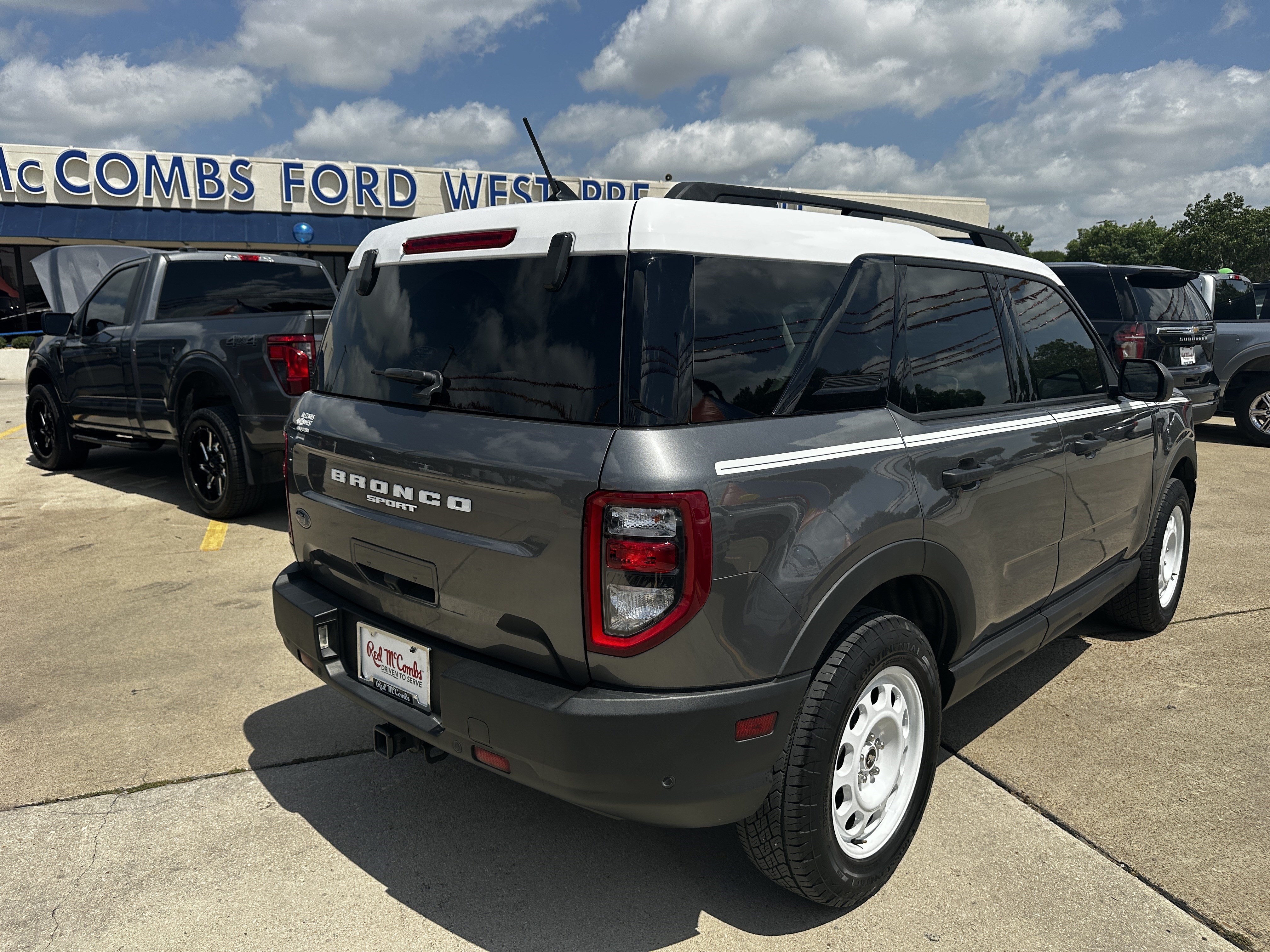 Certified 2023 Ford Bronco Sport Heritage w/ Heritage Convenience Package AWD/4WD image 4