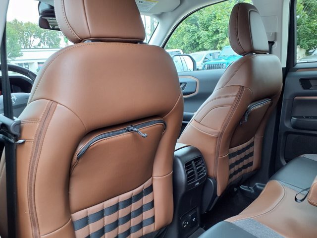 Certified 2023 Ford Bronco Sport Outer Banks AWD/4WD image 7