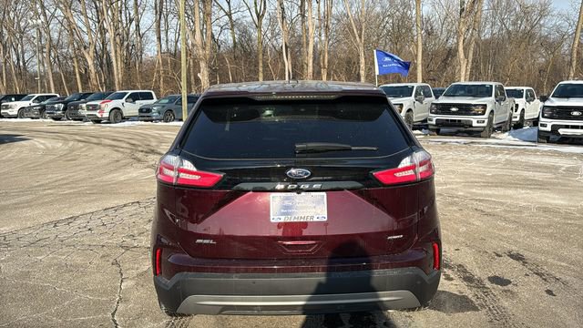 Certified 2024 Ford Edge SEL w/ Convenience Package image 4