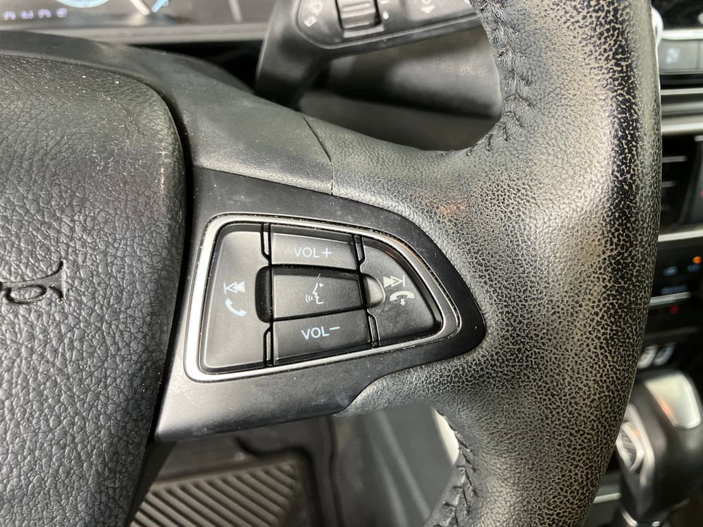 Certified 2018 Ford EcoSport SE w/ SE Convenience Package image 18