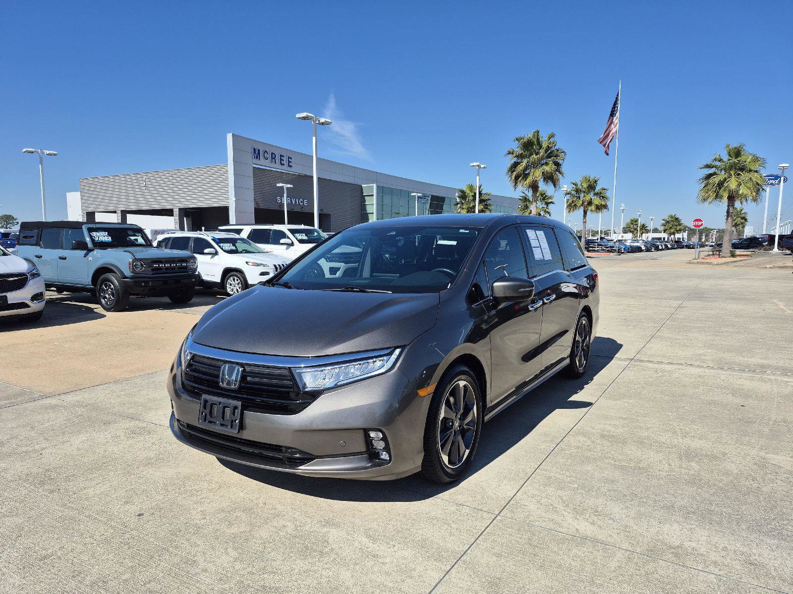 Used 2023 Honda Odyssey Elite