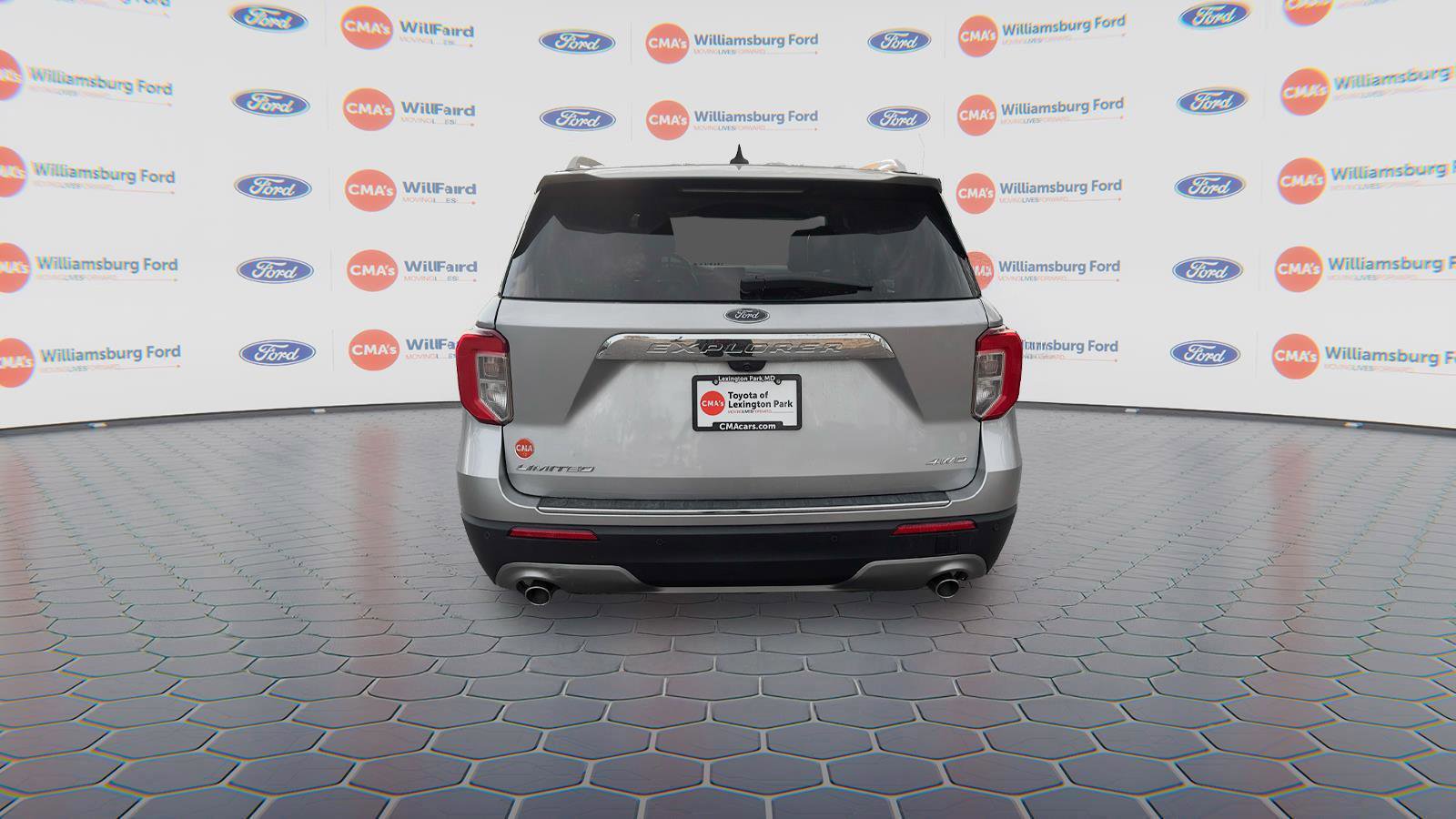 Certified 2023 Ford Explorer Limited w/ Equipment Group 301A image 3