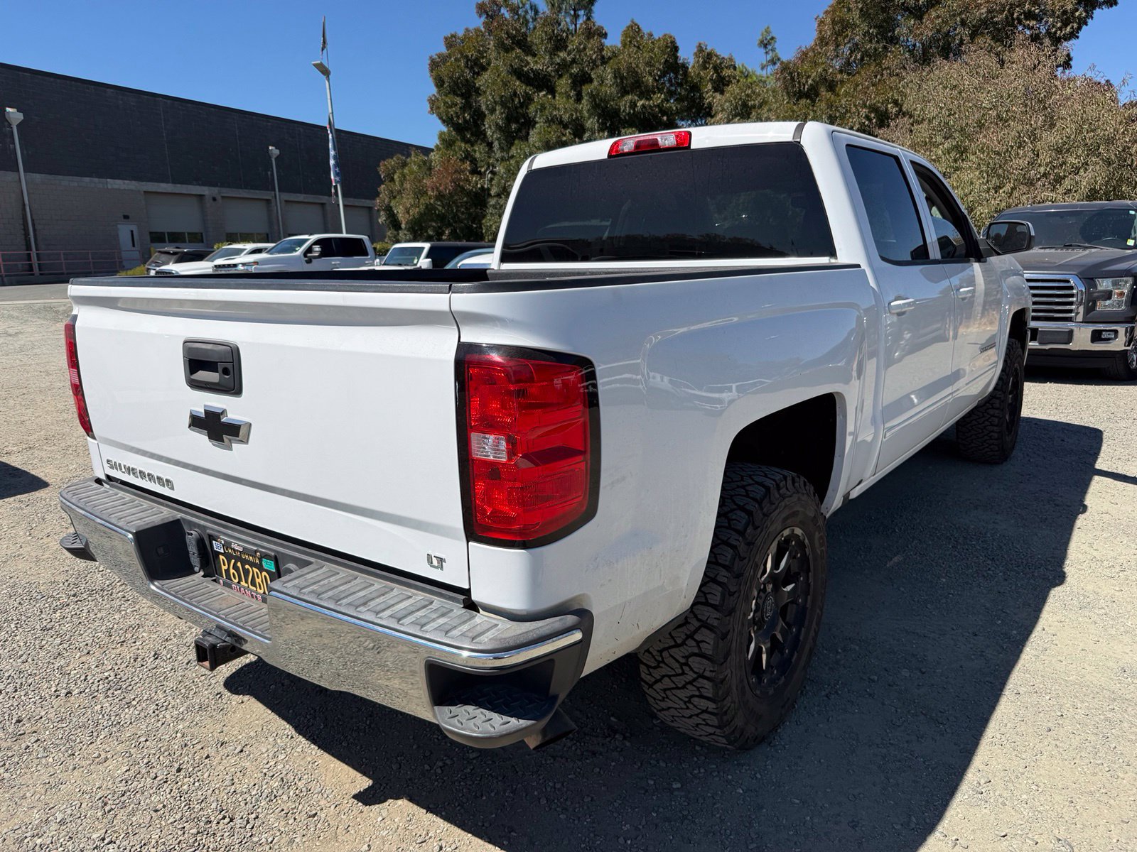 Used 2018 Chevrolet Silverado 1500 LT w/ All Star Edition AWD/4WD image 6