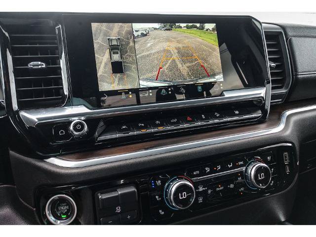 Used 2022 GMC Sierra 1500 SLT AWD/4WD image 19