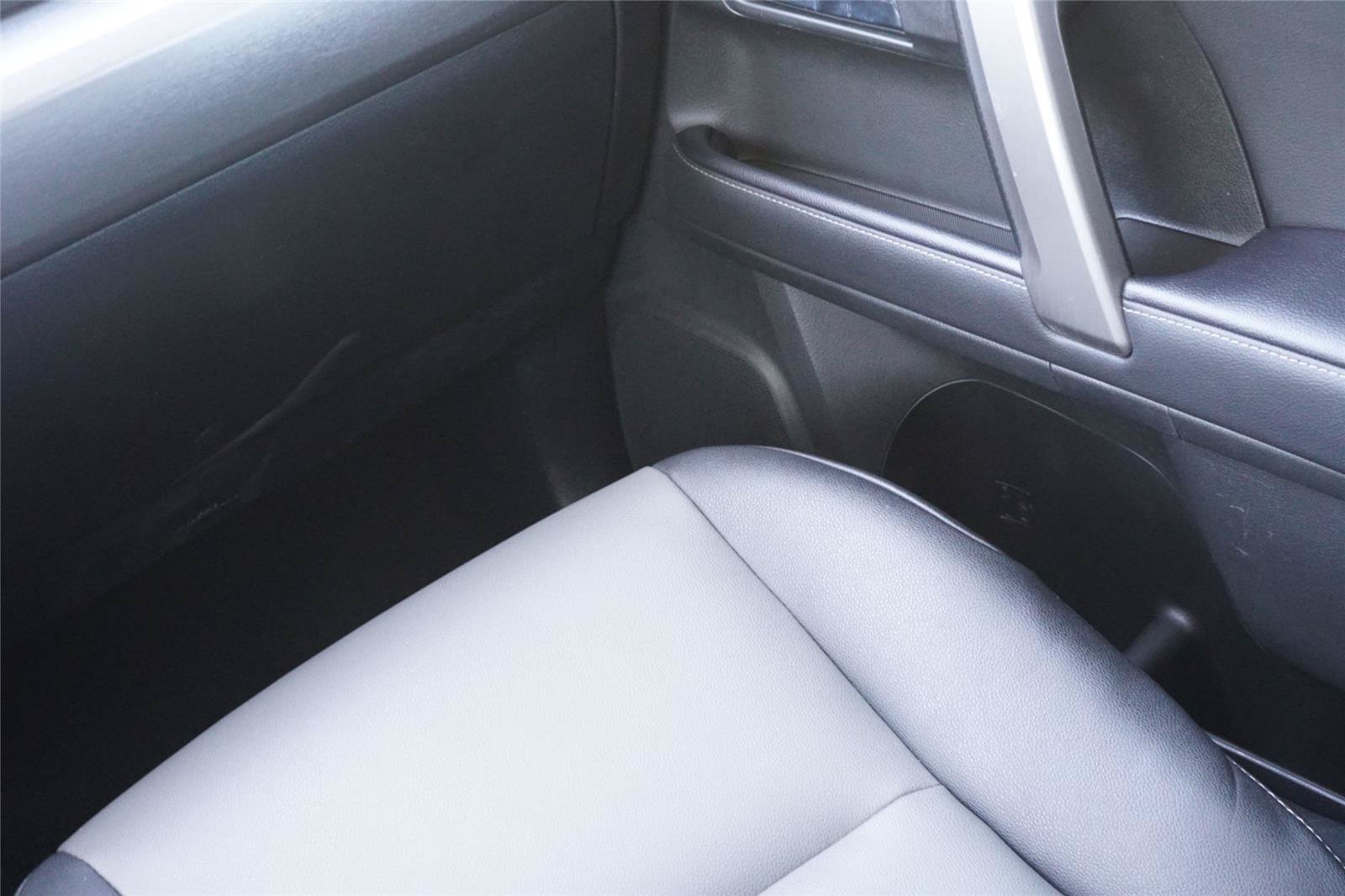 Used 2022 Toyota 4Runner SR5 Premium w/ Moonroof Package RWD image 27