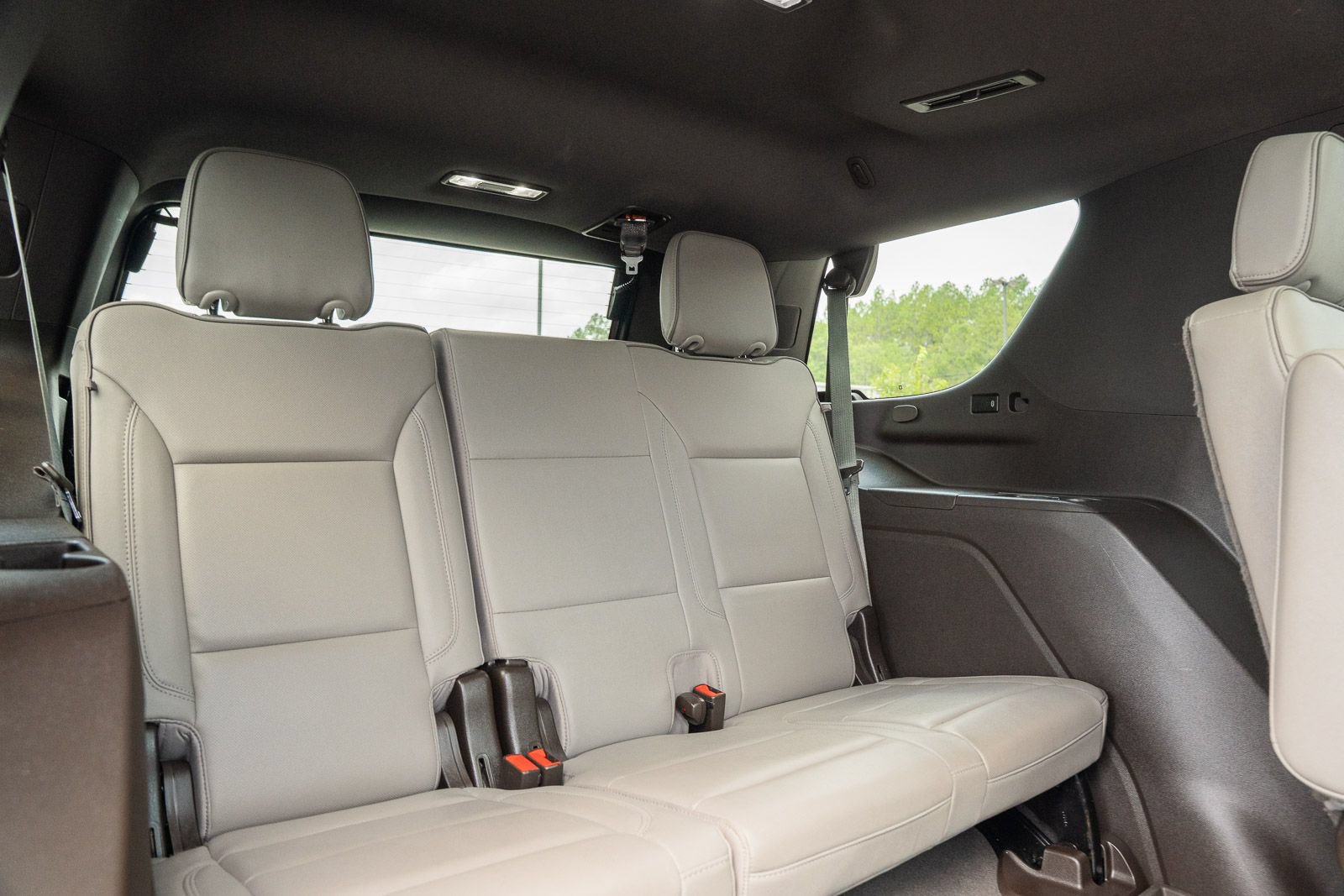 Used 2022 GMC Yukon SLT w/ SLT Premium Package RWD image 23