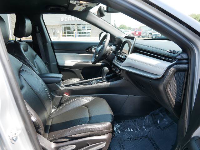 Used 2025 Jeep Compass Limited AWD/4WD image 14