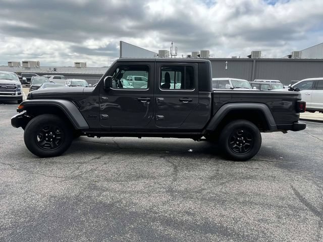 Used 2023 Jeep Gladiator Sport AWD/4WD image 7