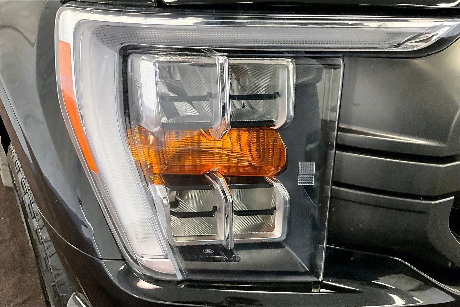 Certified 2023 Ford F150 XLT w/ Equipment Group 302A High image 27