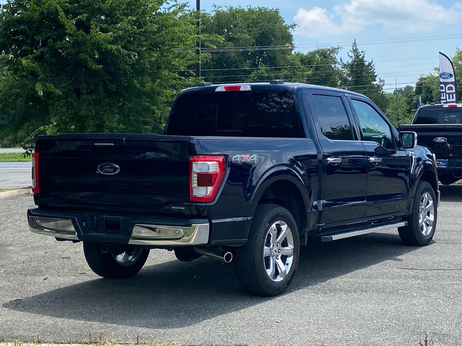 Certified 2022 Ford F150 Lariat AWD/4WD image 4