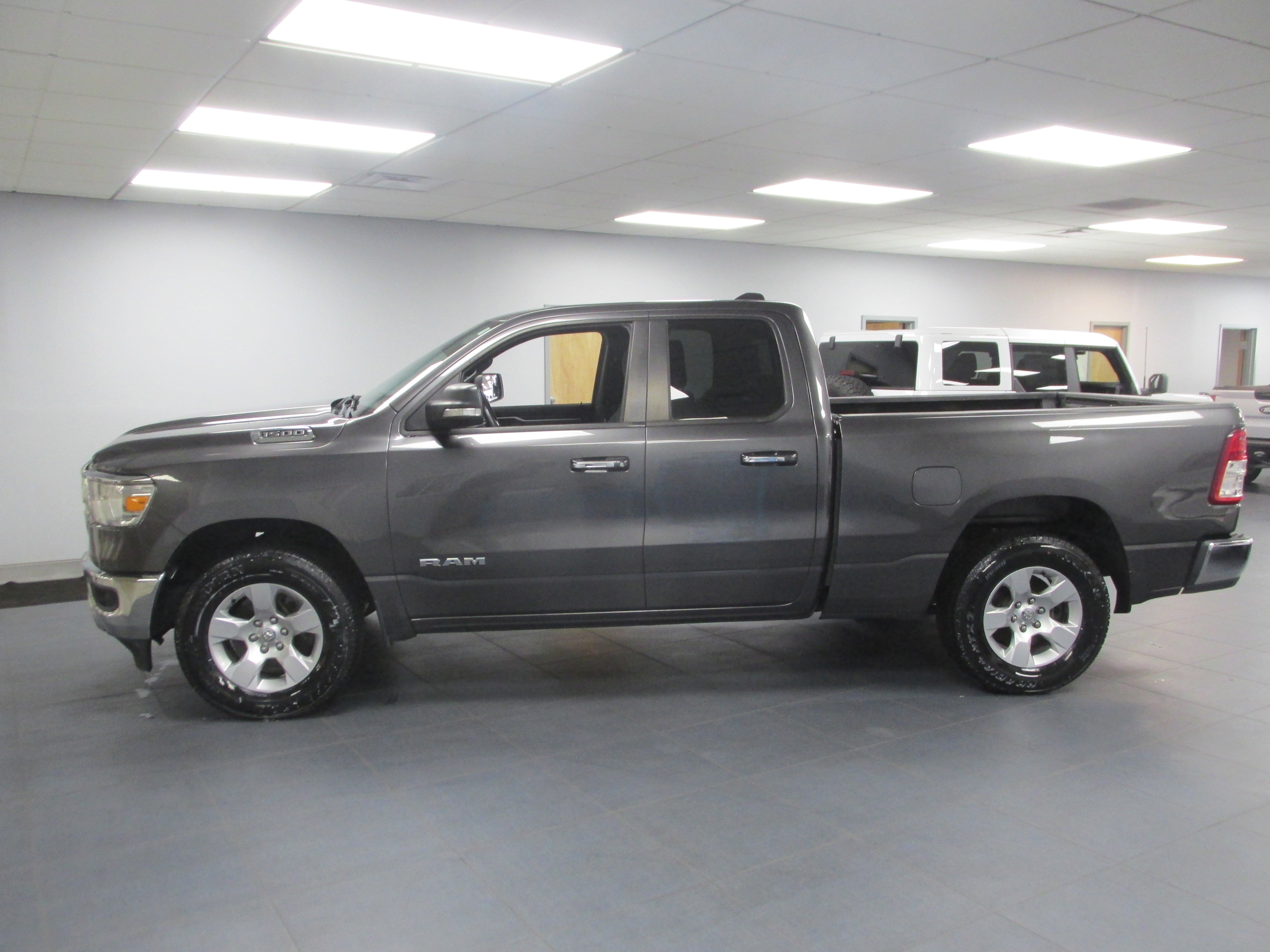 Used 2020 RAM 1500 Big Horn image 5