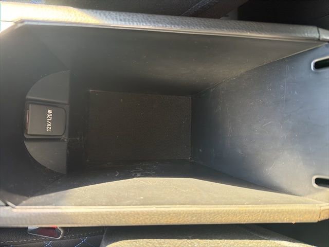 Used 2020 Toyota C-HR XLE image 27