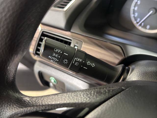Used 2017 Honda Accord EX image 19