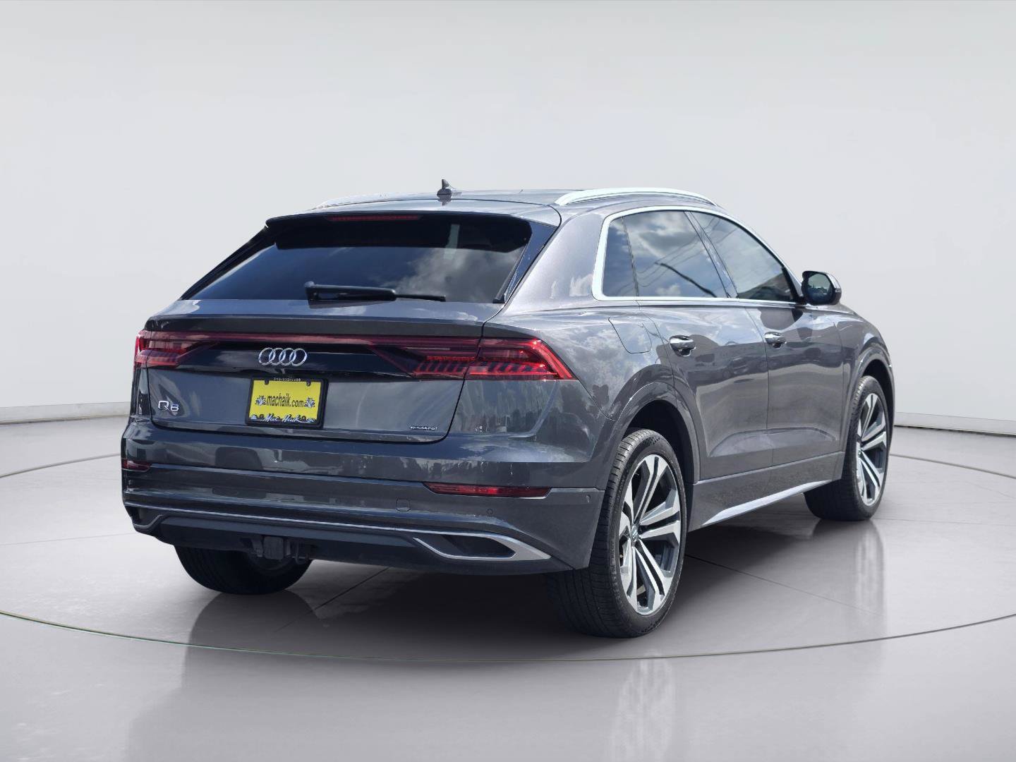 Used 2019 Audi Q8 Prestige AWD/4WD image 8