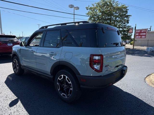 Certified 2023 Ford Bronco Sport Outer Banks image 2