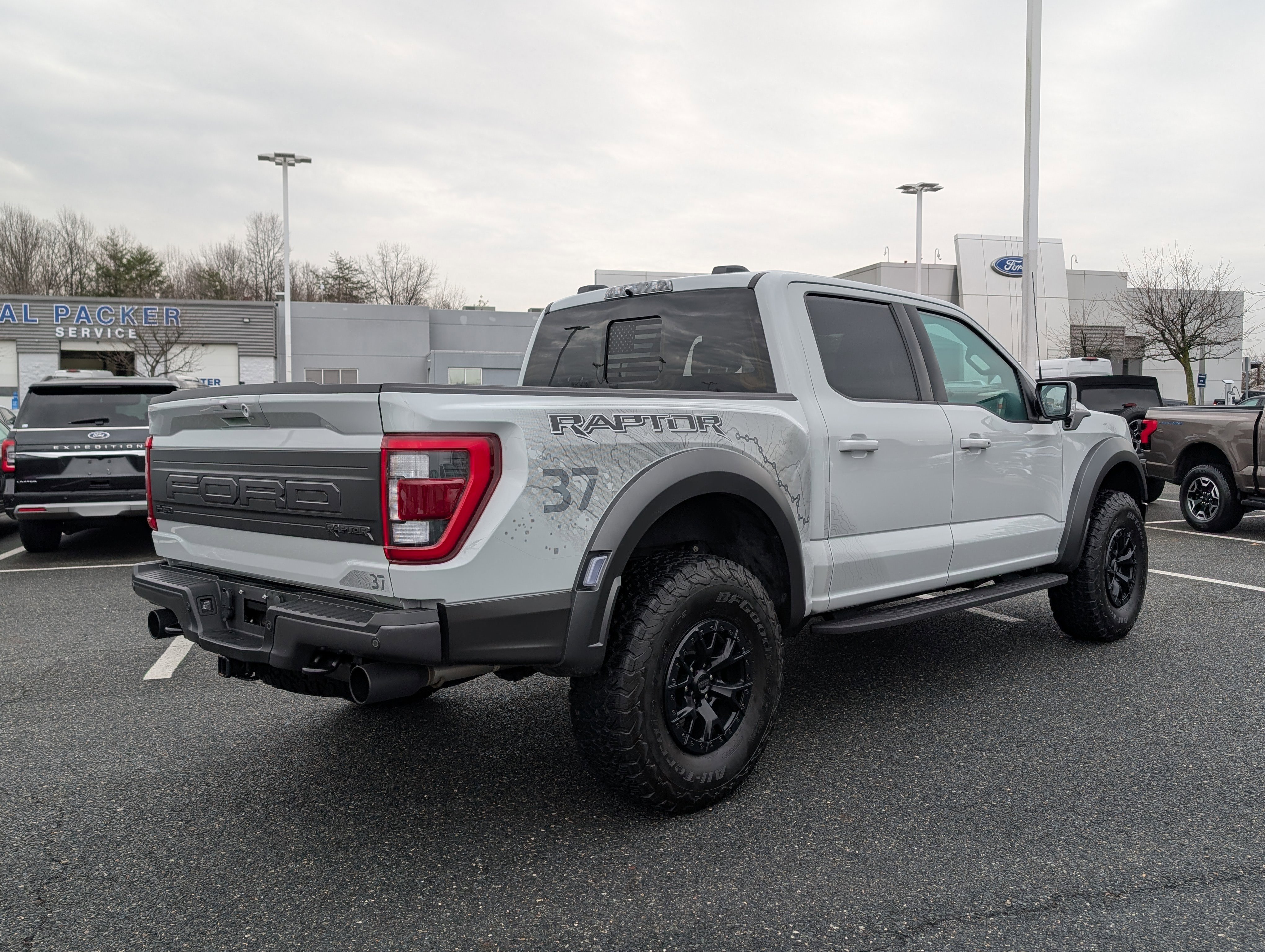Certified 2023 Ford F150 Raptor w/ Raptor 37 Performance Package image 3