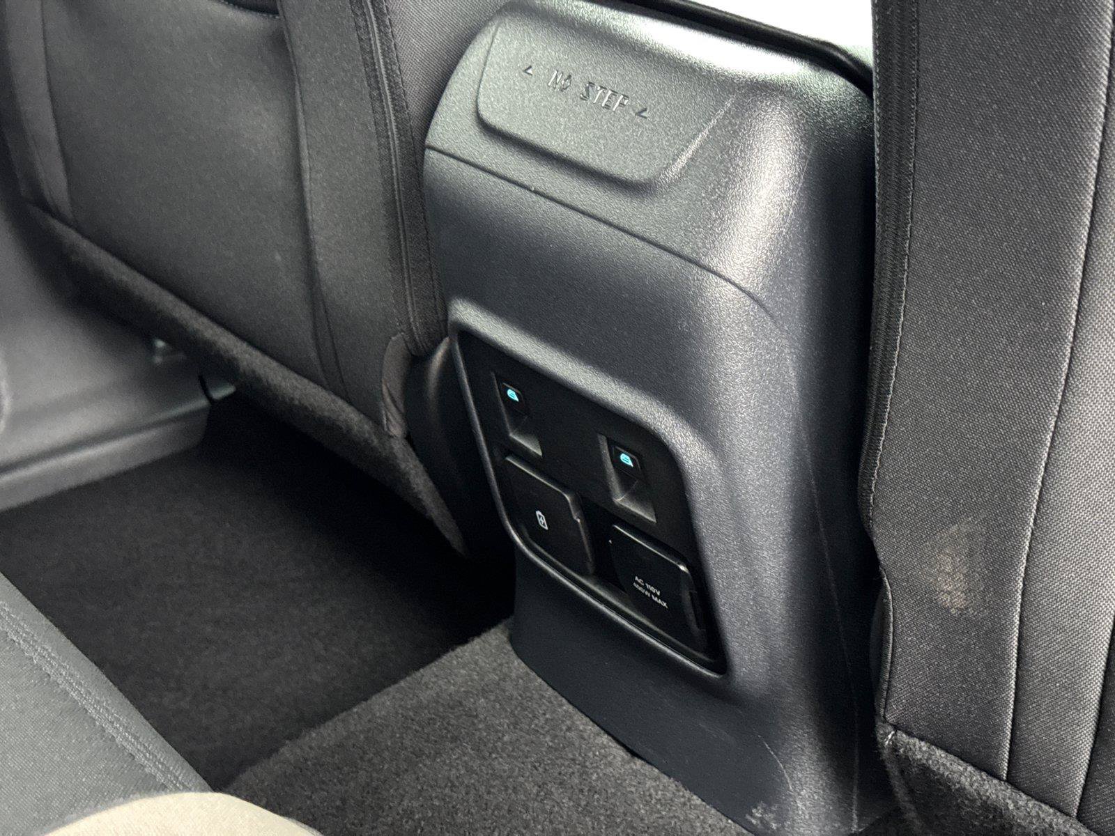 Certified 2023 Ford Bronco Wildtrak AWD/4WD image 19