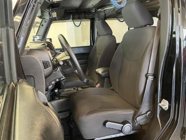 Used 2017 Jeep Wrangler Unlimited Sport image 16