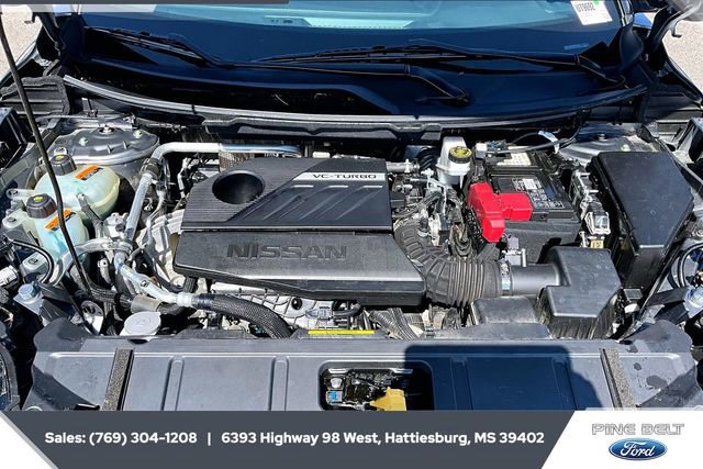 Used 2024 Nissan Rogue SV image 10