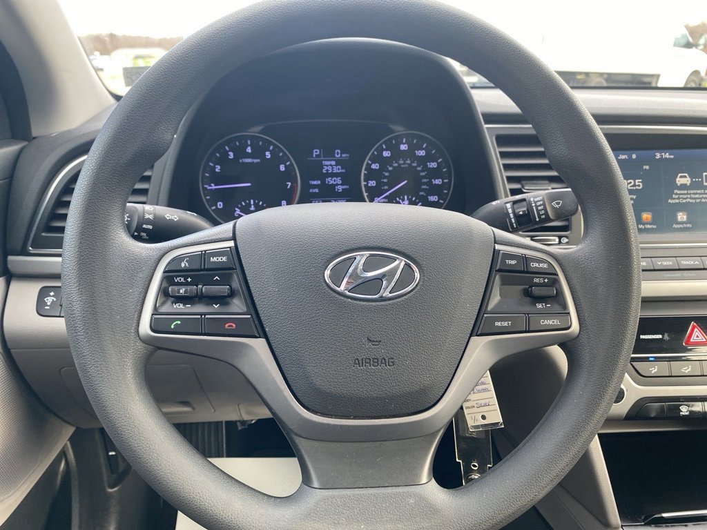 Used 2017 Hyundai Elantra SE image 22