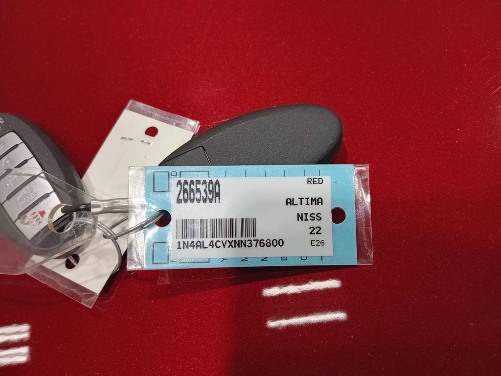Used 2022 Nissan Altima 2.0 SR FWD image 25