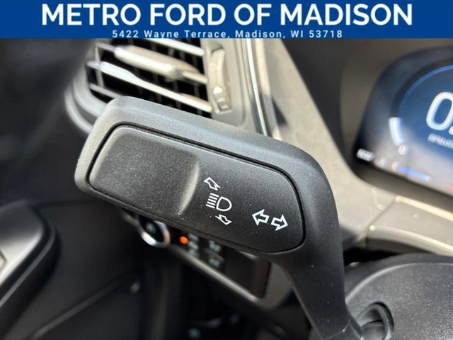 Certified 2023 Ford Escape Platinum AWD/4WD image 29