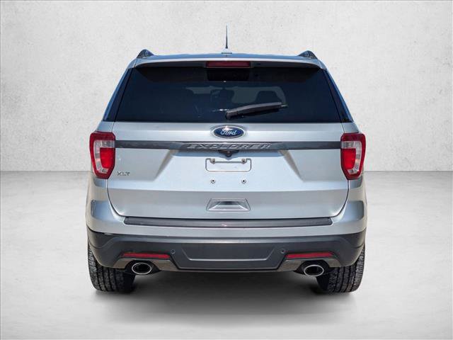 Certified 2018 Ford Explorer XLT w/ Equipment Group 202A FWD image 6