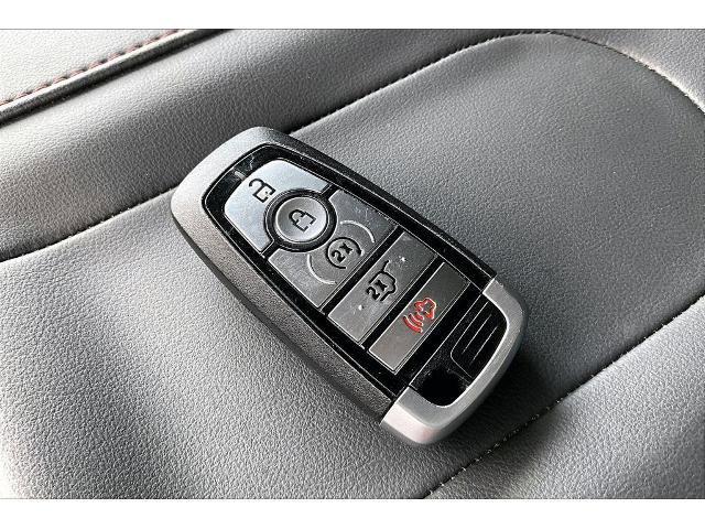 Certified 2025 Ford Expedition Active image 32