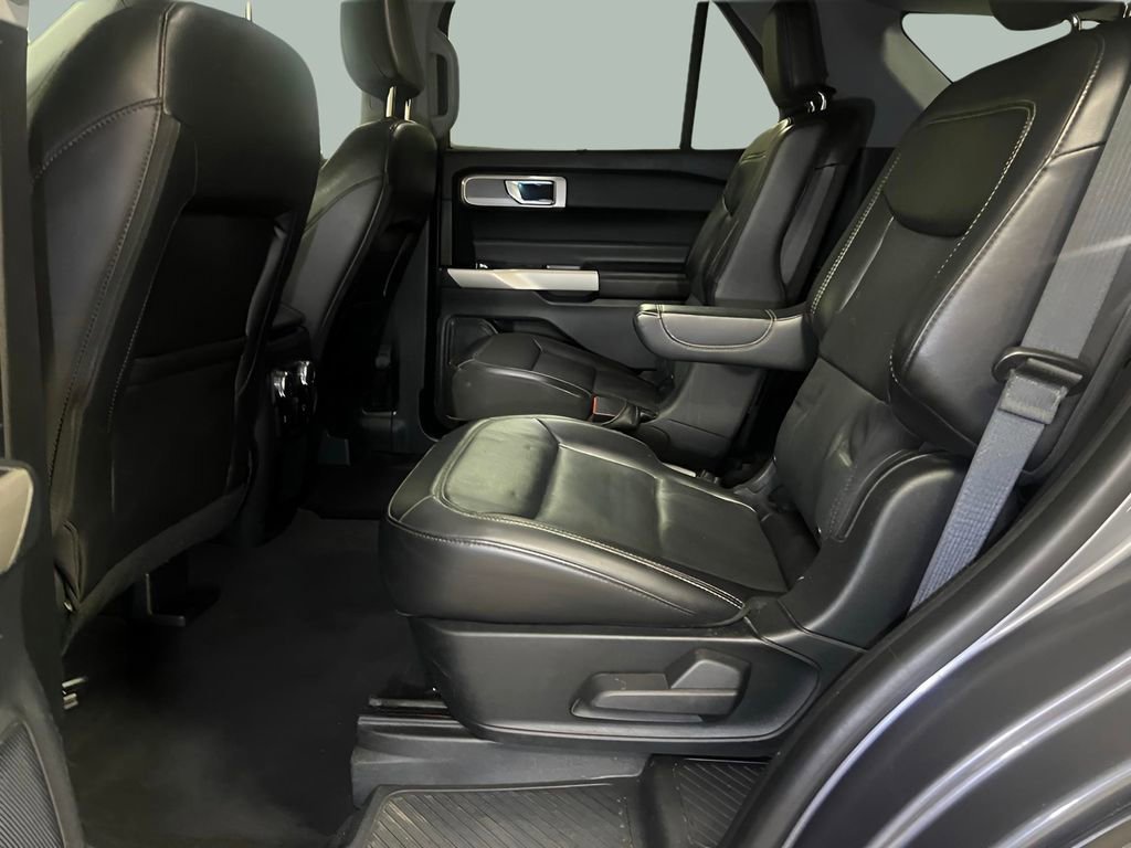 Certified 2021 Ford Explorer Limited w/ Equipment Group 301A image 24
