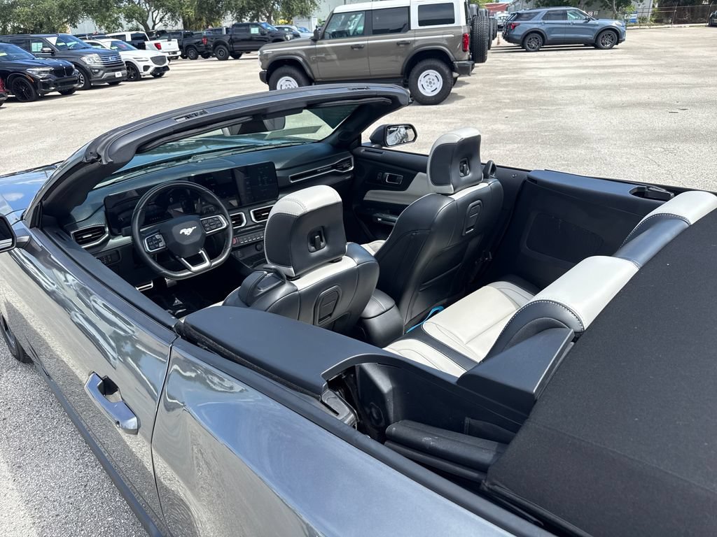 Certified 2024 Ford Mustang Premium RWD image 9