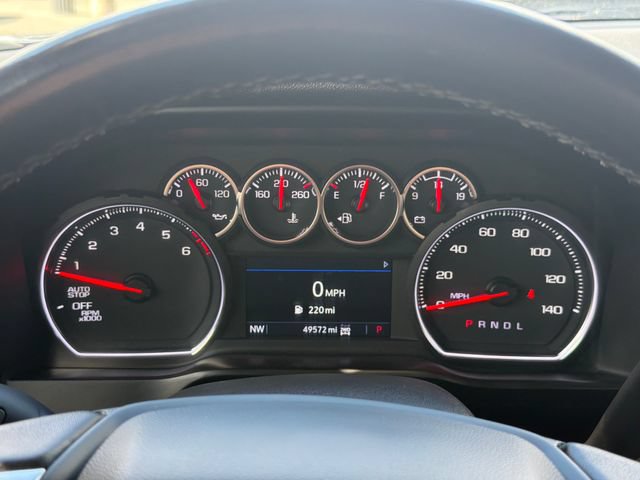 Used 2021 Chevrolet Silverado 1500 LT w/ Z71 Off-Road Package AWD/4WD image 16