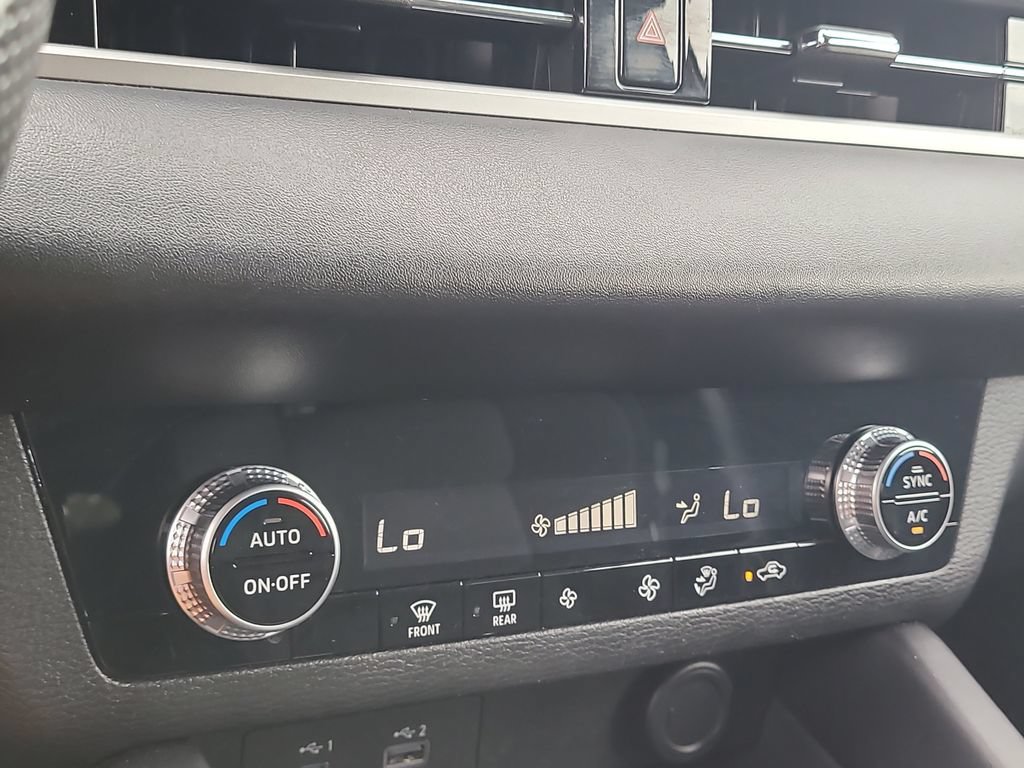 Used 2022 Mitsubishi Outlander ES FWD image 20