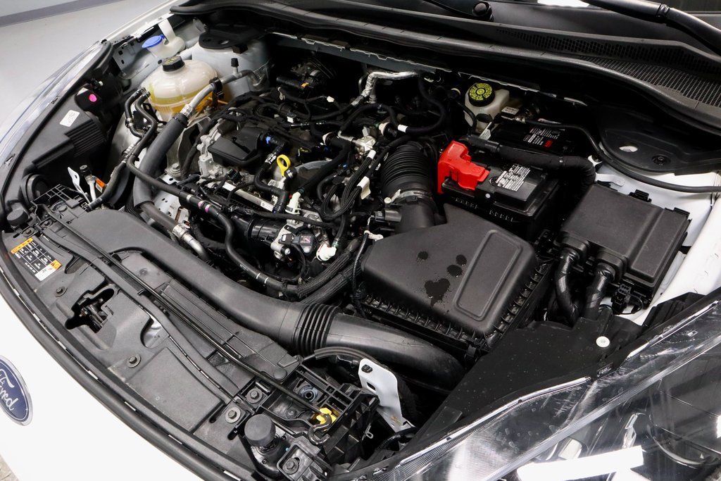 Certified 2022 Ford Escape SE w/ SE Sport Appearance Package image 18