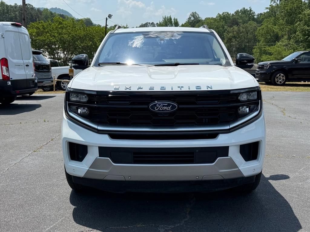 Certified 2025 Ford Expedition Max Platinum AWD/4WD image 9