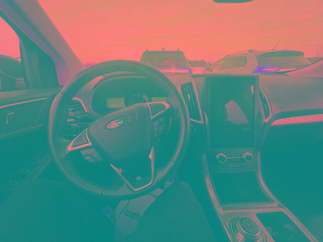 Certified 2022 Ford Edge SEL w/ Convenience Package image 10