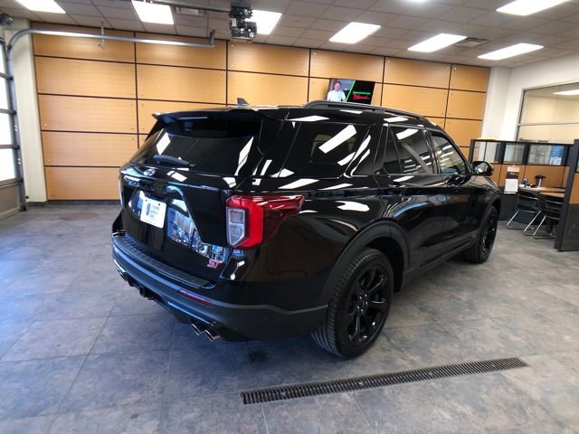 Certified 2022 Ford Explorer ST w/ Equipment Group 401A image 7